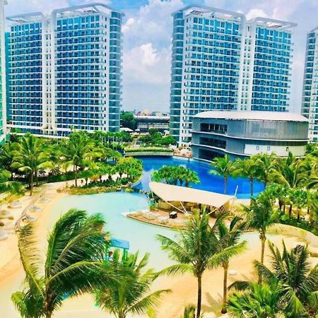 Azure Urban Resort A4 Near Airport Mall With Wavepool Paranaque City Екстер'єр фото